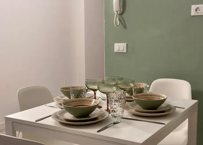 Bilocale Con Ac Centro Storico Pedonale アパート